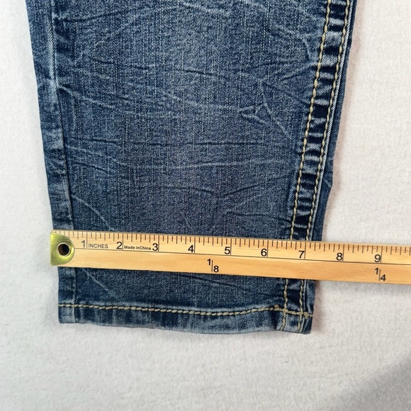 True Luck Jeans Mens 34 Blue Straight Mid Rise Medium Wash Stretch - Picture 9 of 11
